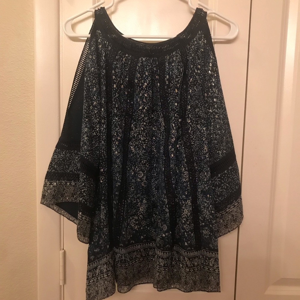 Elie Tahari Open Shoulder Printed Blouse